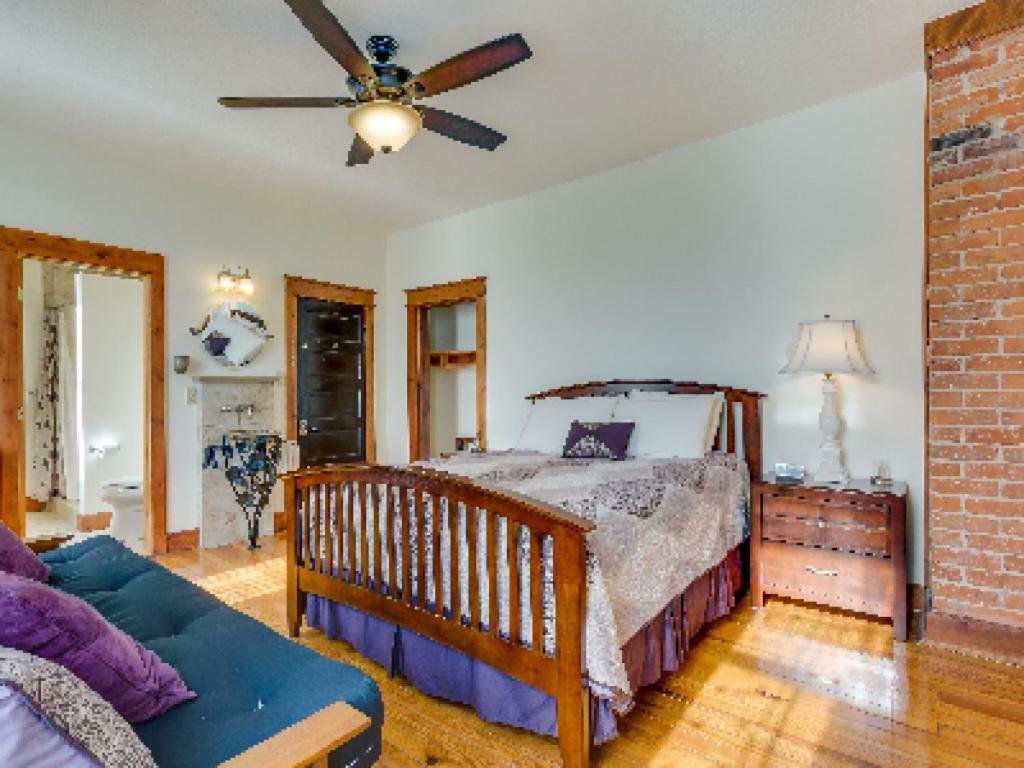 Persimmon Inn Bloomington Extérieur photo