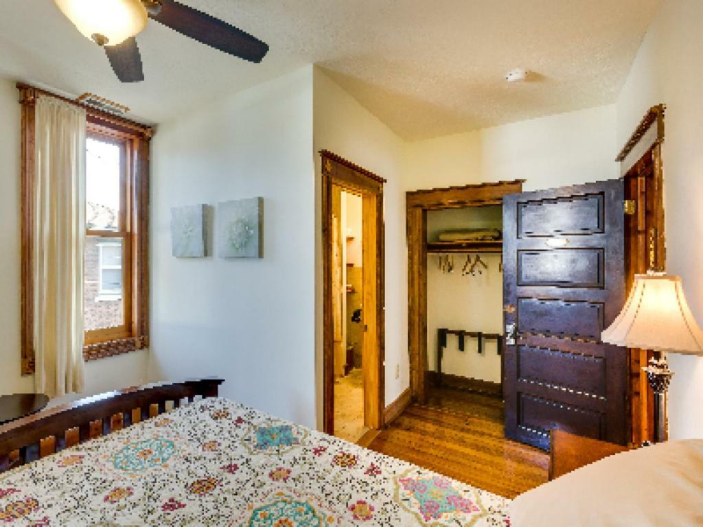 Persimmon Inn Bloomington Extérieur photo